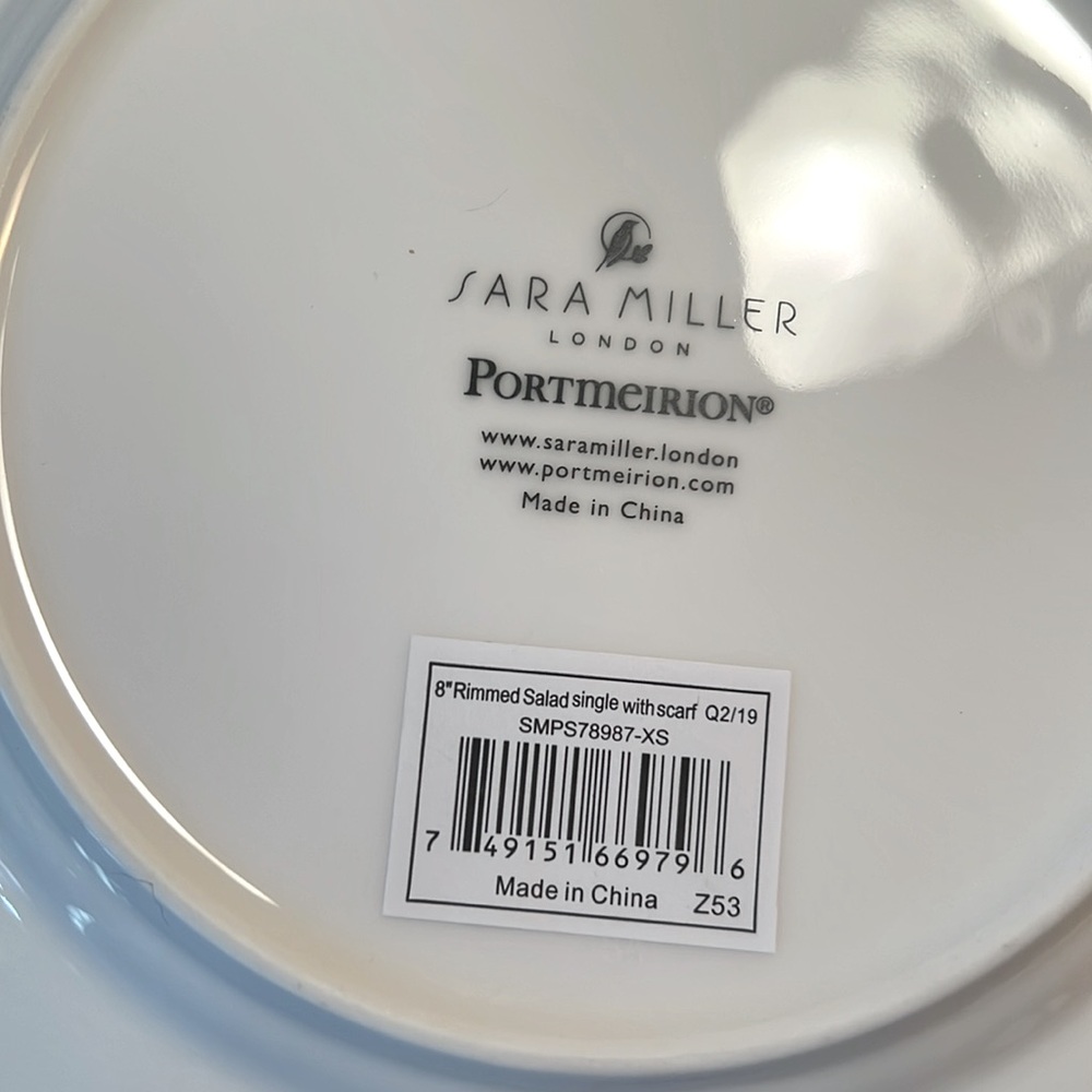 Portmeirion London NWT Sarah Miller 4  Christmas Penguins Plates & 1 Cake Plate - Picture 8 of 11